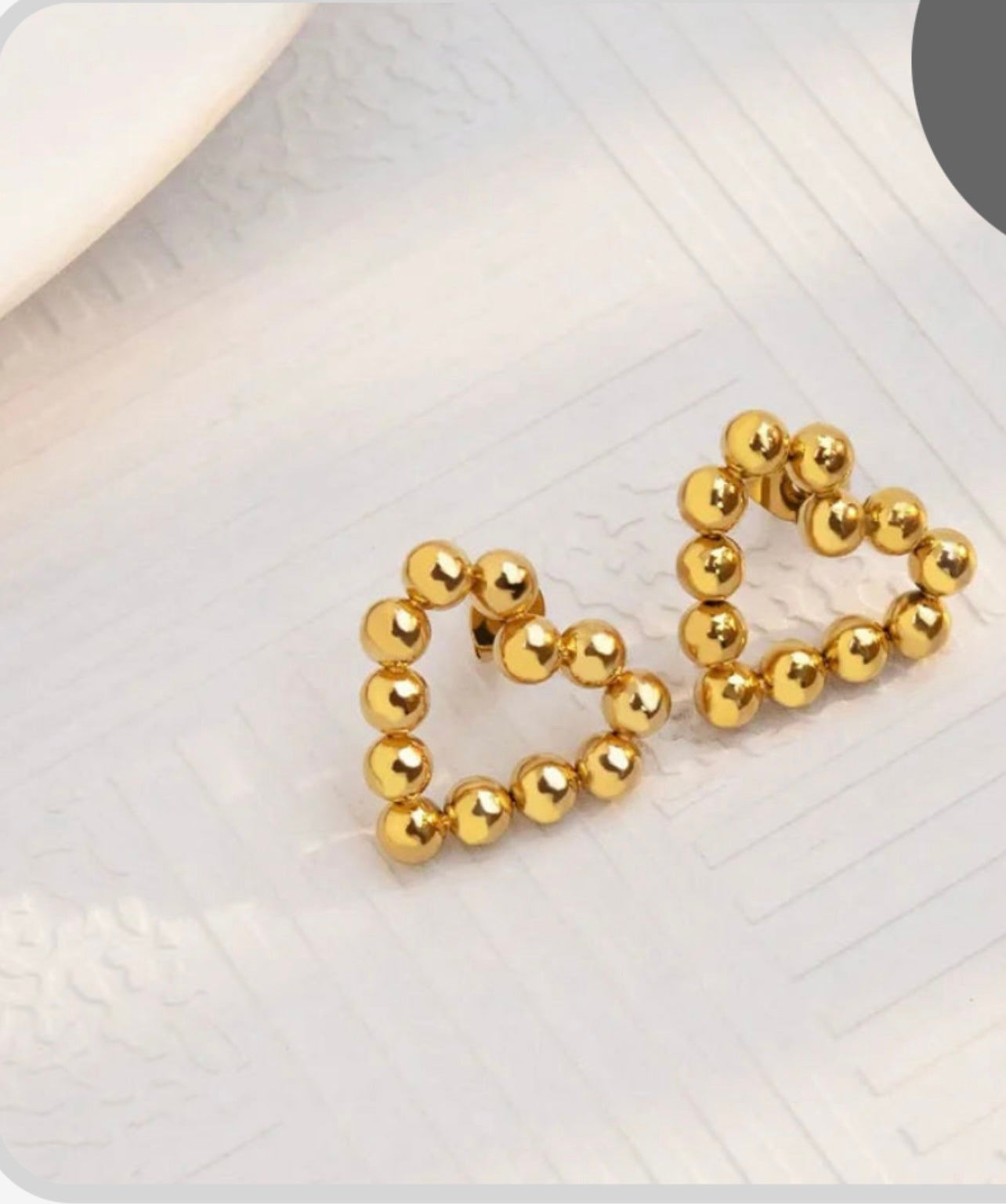 Z001 ARETES DE CORAZÓN